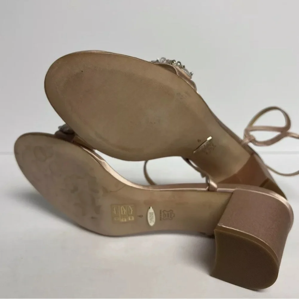 Badgley Mischka new without